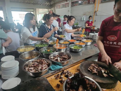 成都代耳朵餐飲管理 深耕本地，創(chuàng)新引領酒店餐飲新篇章
